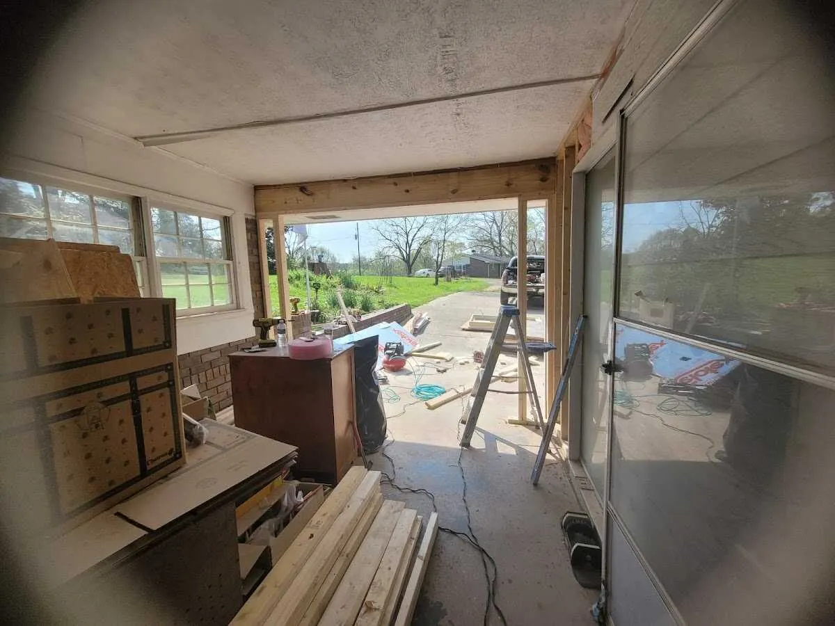 Air movers and dehumidifier for Drying & Dehumidification in Center